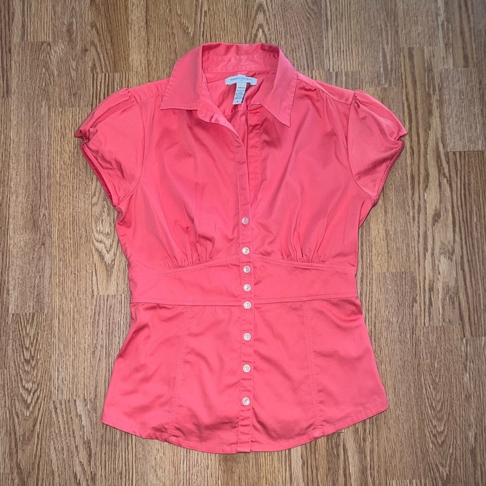 Banana Republic Coral Pink Button-Up Cap Sleeve Top